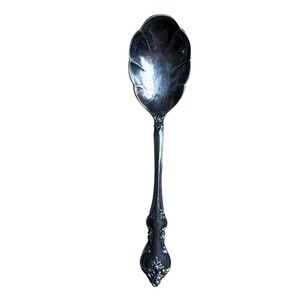 Vintage International Deep‎ Silver Plate Sugar Shell Spoon Countess Pattern 1969